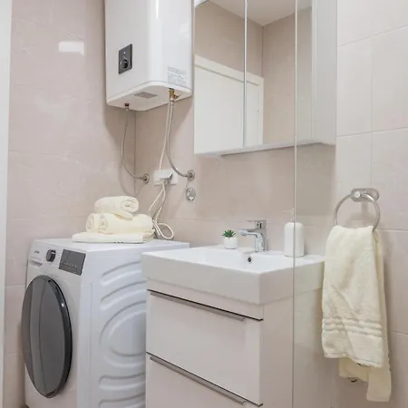 Lumia דירה טרוגיר